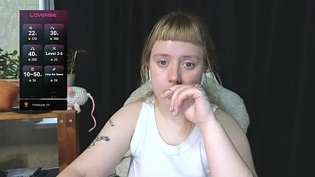 June shy0 online show from 7, 11, 2025