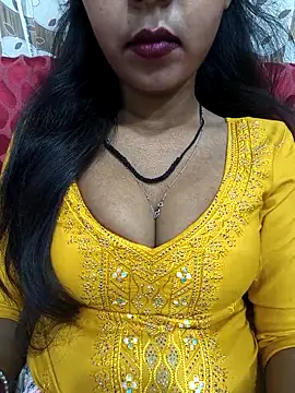Snapshot of Sharmila-Singh chatting on 4, 4, 2026 Sharmila-Singh online show from 4, 4, 2026