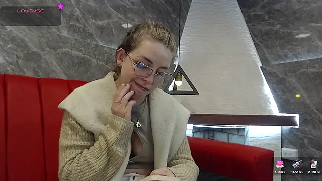  isaabellaa online show from 19, 2, 2025