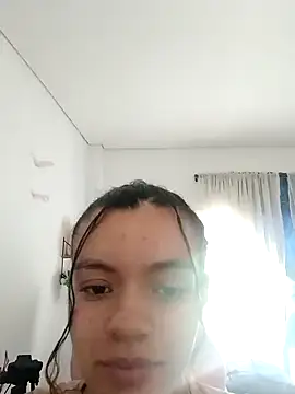 helen kinett online show from 10, 4, 2026