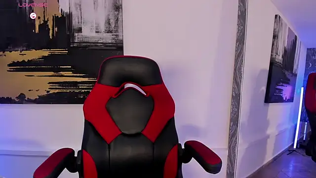 AriRobert  online show from 28, 10, 2025