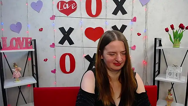 Snapshot of FreyaDak chatting on 4, 2, 2025 FreyaDak online show from 4, 2, 2025