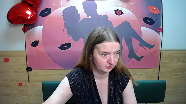 Snapshot of FreyaDak chatting on 13, 9, 2025 FreyaDak online show from 13, 9, 2025