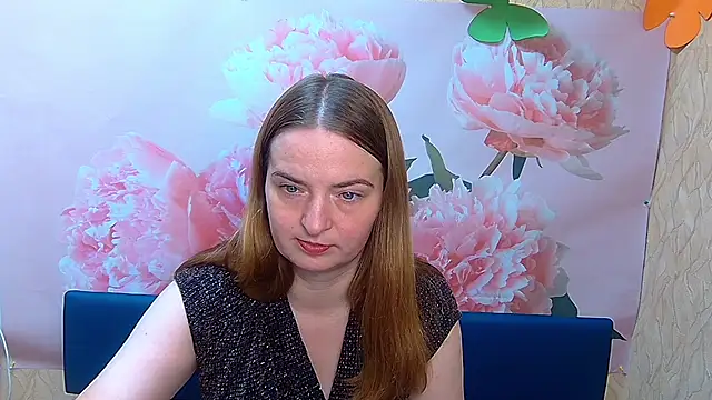 Snapshot of FreyaDak chatting on 2, 10, 2025 FreyaDak online show from 2, 10, 2025