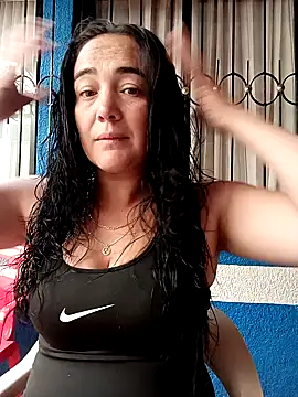 skayhot  online show from 8, 2, 2025