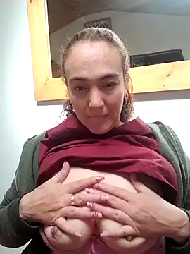 skayhot  online show from 27, 2, 2026