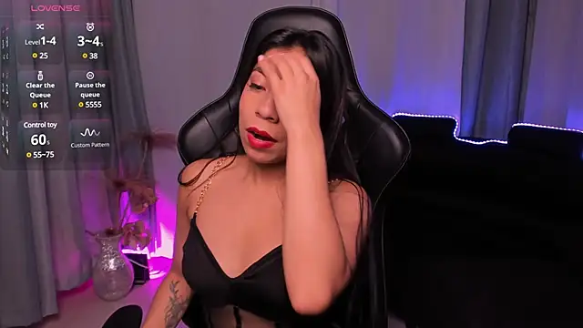 Mia Gothzx online show from 23, 12, 2024