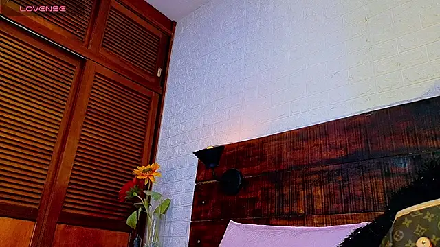 Celeste sanz online show from 21, 10, 2025