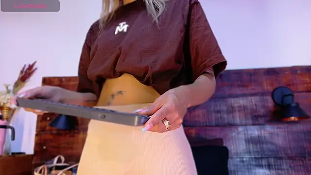 Snapshot of Celeste_sanz chatting on 28, 2, 2026 Celeste sanz online show from 28, 2, 2026