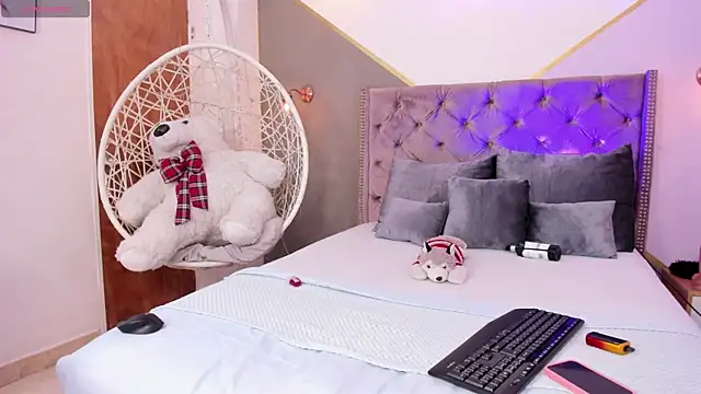 emily daarell online show from 27, 1, 2025