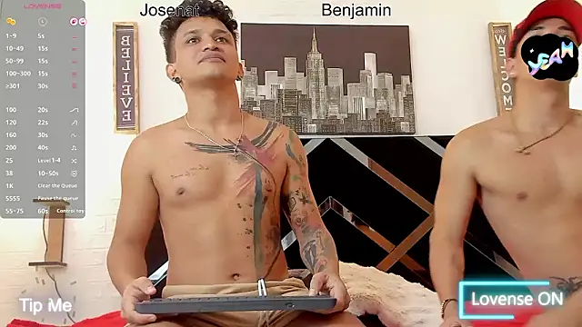 Snapshot of toyboys1 chatting on 13, 2, 2026 toyboys1 online show from 13, 2, 2026