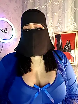 Snapshot of Cat_Sharisa chatting on 4, 12, 2025 Cat Sharisa online show from 4, 12, 2025