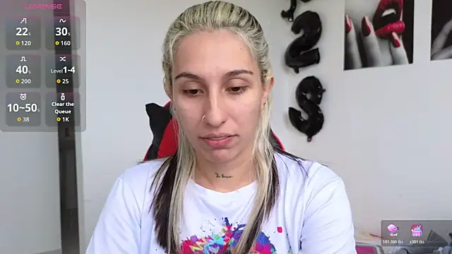 Snapshot of tammyandrade_ chatting on 27, 10, 2025 tammyandrade online show from 27, 10, 2025