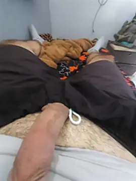 Snapshot of mfreitas005 chatting on 23, 10, 2025 mfreitas005 online show from 23, 10, 2025