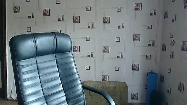 TasyaBigTTs online show from 18, 4, 2026