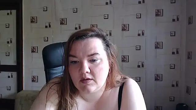 Snapshot of TasyaBigTTs chatting on 15, 7, 2026 TasyaBigTTs online show from 15, 7, 2026