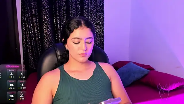 Snapshot of Adhara-zanne chatting on 10, 2, 2025 Adhara-zanne online show from 10, 2, 2025