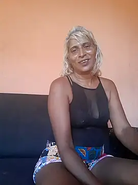 Snapshot of Goodgirlsue_77 chatting on 4, 2, 2025 Goodgirlsue 77 online show from 4, 2, 2025