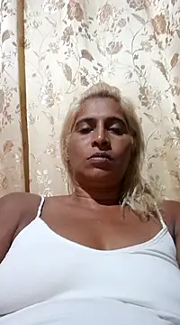 Snapshot of Goodgirlsue_77 chatting on 10, 3, 2025 Goodgirlsue 77 online show from 10, 3, 2025