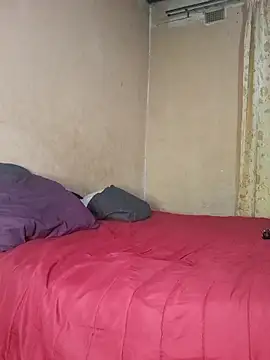 Snapshot of Goodgirlsue_77 chatting on 23, 9, 2025 Goodgirlsue 77 online show from 23, 9, 2025