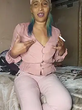 Snapshot of Goodgirlsue_77 chatting on 6, 10, 2025 Goodgirlsue 77 online show from 6, 10, 2025