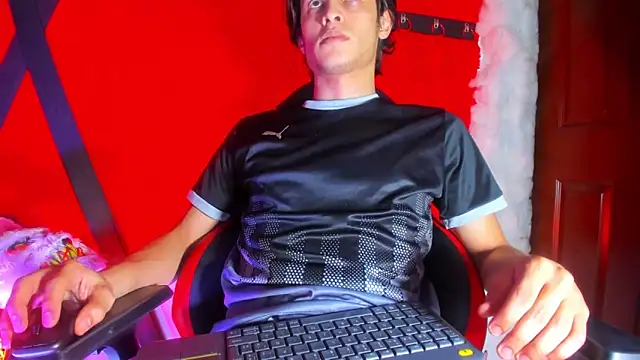 LilOwen  online show from 14, 4, 2026