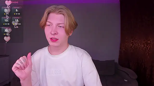 Snapshot of TheMikeSever chatting on 27, 2, 2026 TheMikeSever online show from 27, 2, 2026