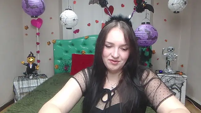 Snapshot of IsabelBlackberry chatting on 31, 10, 2025 IsabelBlackberry online show from 31, 10, 2025