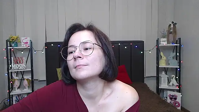 MarieSho online show from 3, 2, 2025