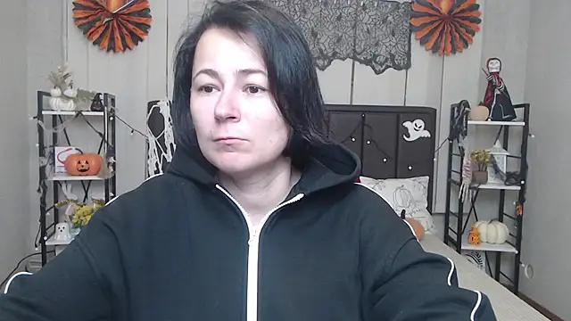 MarieSho online show from 11, 11, 2025