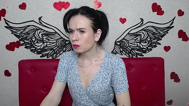 JasmineKouch online show from 16, 2, 2025