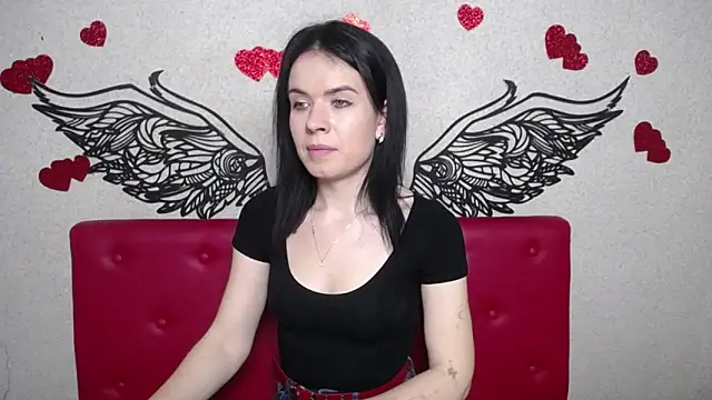 JasmineKouch online show from 19, 3, 2025