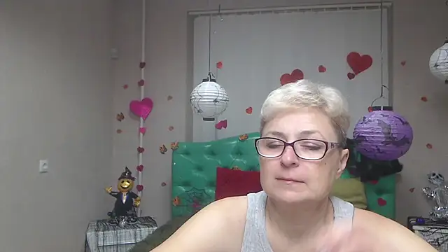 EmiliaGree online show from 12, 11, 2025