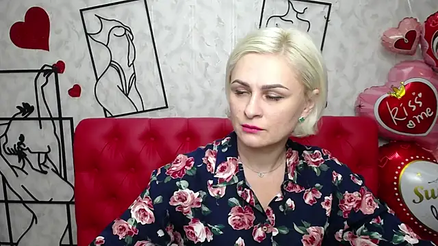 Snapshot of OliviaHorst chatting on 6, 3, 2025 OliviaHorst online show from 6, 3, 2025