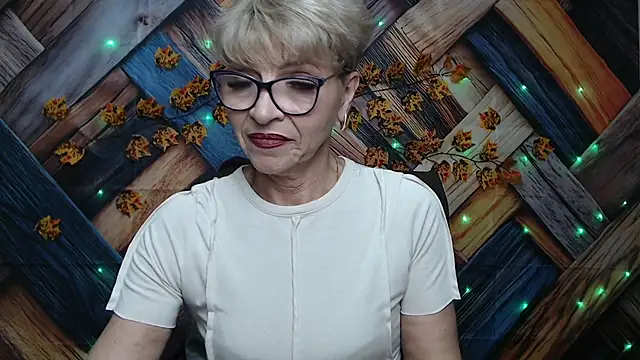 EllaBonito online show from 23, 11, 2025