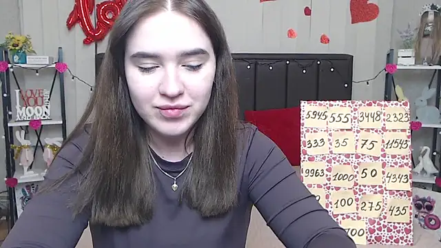 Snapshot of LauraHlot chatting on 13, 3, 2025 LauraHlot online show from 13, 3, 2025