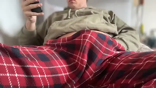 Snapshot of stevenspt chatting on 18, 12, 2025 stevenspt online show from 18, 12, 2025