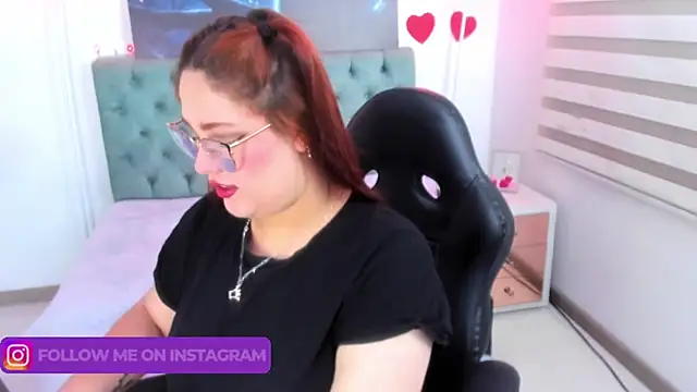 Camiila Osorio online show from 1, 3, 2025