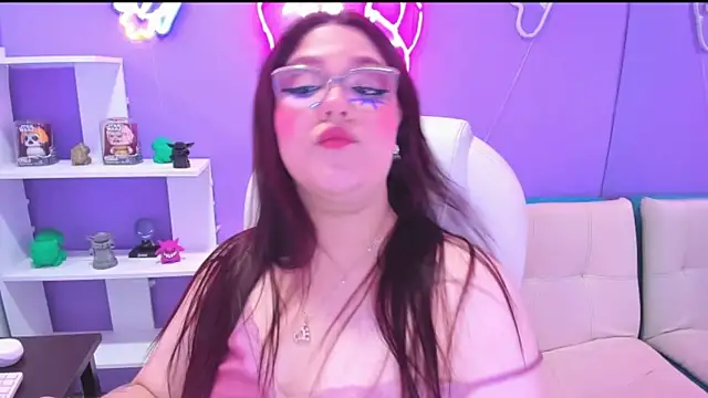 Camiila Osorio online show from 24, 9, 2025