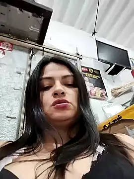 Snapshot of Linda_Lars chatting on 7, 1, 2025 Linda Lars online show from 7, 1, 2025