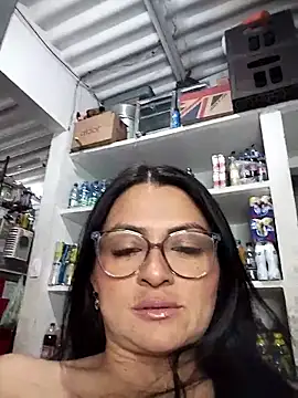 Snapshot of Linda_Lars chatting on 29, 10, 2025 Linda Lars online show from 29, 10, 2025