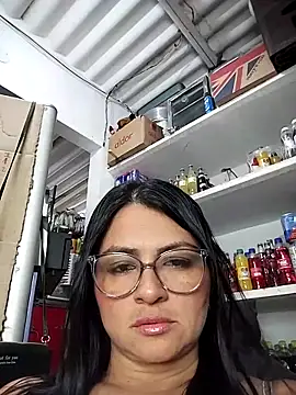 Snapshot of Linda_Lars chatting on 5, 11, 2025 Linda Lars online show from 5, 11, 2025