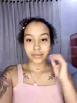 Snapshot of MarieLeon chatting on 6, 3, 2025 MarieLeon online show from 6, 3, 2025