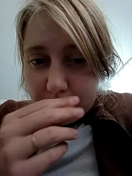 Snapshot of AnastasiaSky19 chatting on 26, 9, 2025 AnastasiaSky19 online show from 26, 9, 2025