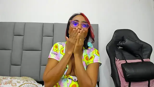 MurphyAngelina online show from 18, 2, 2025