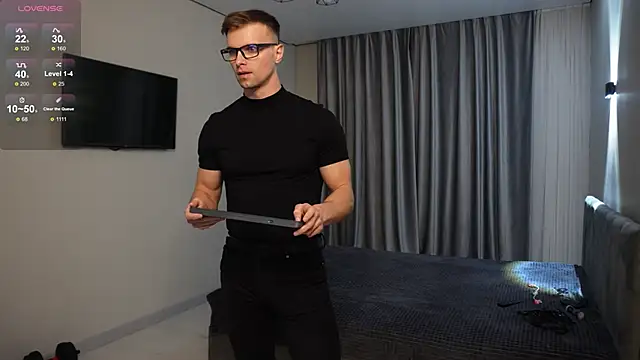 Nik Sharp online show from 16, 12, 2025