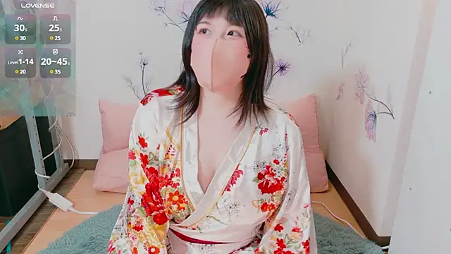 Snapshot of hazuki_8008 chatting on 2, 1, 2025 hazuki 8008 online show from 2, 1, 2025