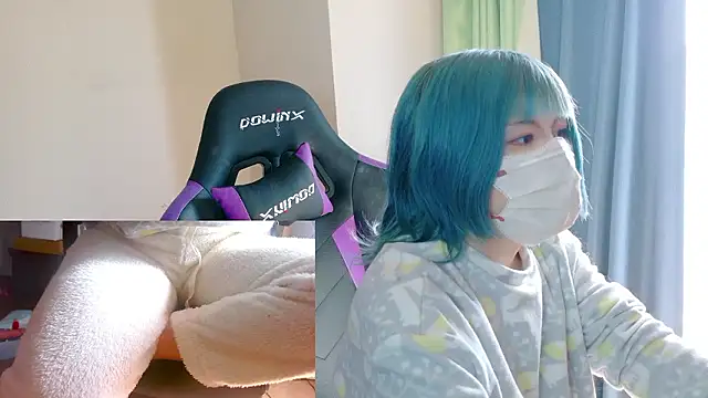 Snapshot of hazuki_8008 chatting on 26, 11, 2025 hazuki 8008 online show from 26, 11, 2025