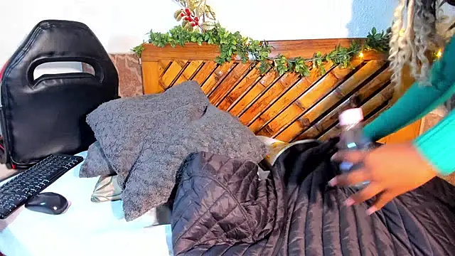 Snapshot of Scarlett_diaz17 chatting on 28, 12, 2024 Scarlett diaz17 online show from 28, 12, 2024