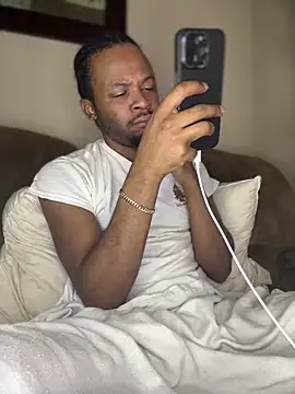 Snapshot of MobyDxck chatting on 2, 3, 2025 MobyDxck online show from 2, 3, 2025